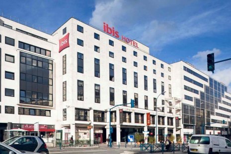 Ibis Paris Pantin Eglise или подобен