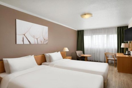 Danubius Hotel Hungaria  или Danubius Hotel Arena
