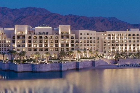 Al Manara Luxury Collection Hotel