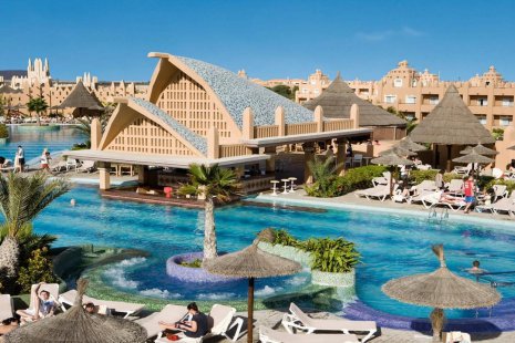 Hotel Riu Funana